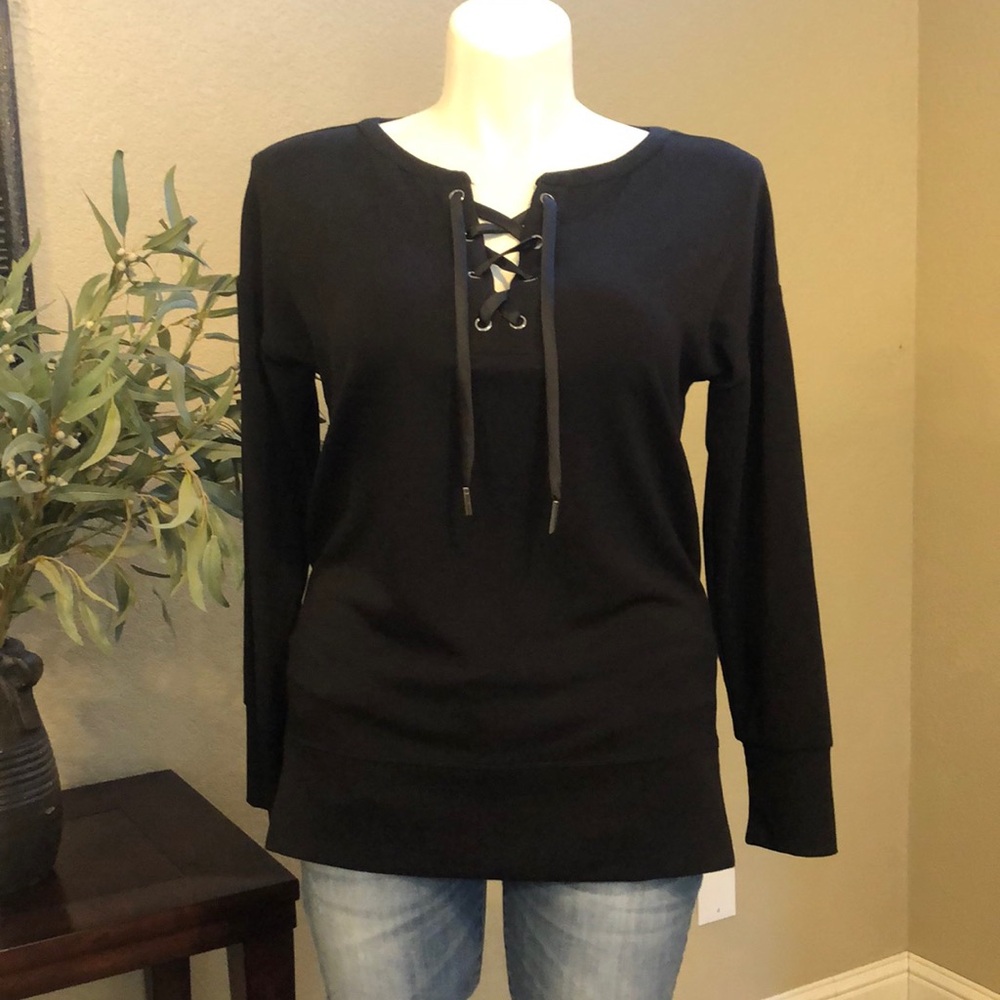 White House Black Market Blouse